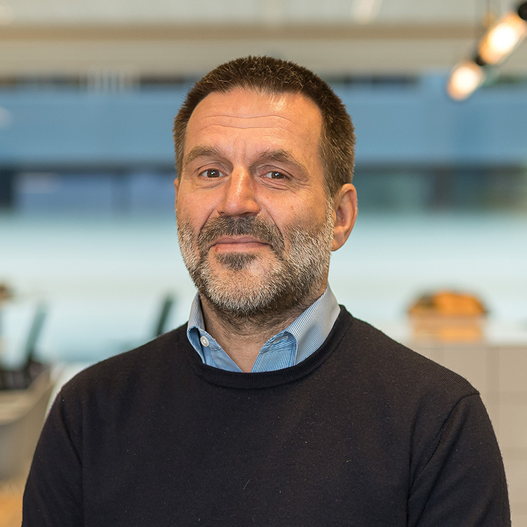 Dirk Maes